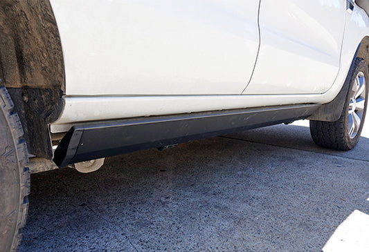 Everest Electric Side Steps: E-Boards – Running Boards