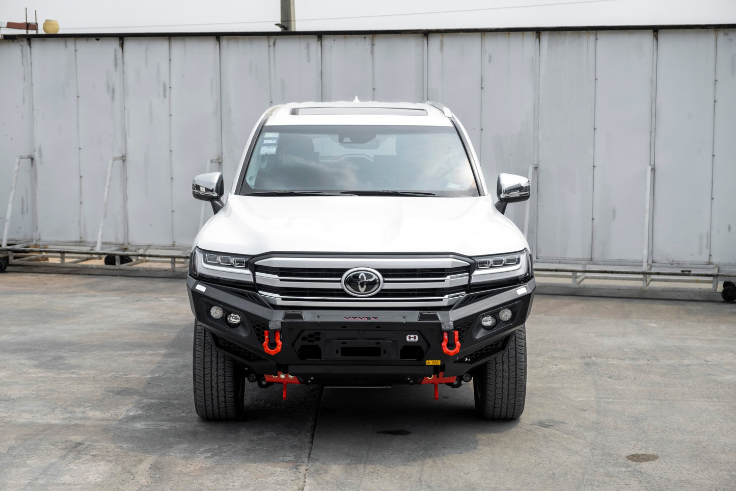 Hamer King Series Bull Bar - 300 Series Landcruiser