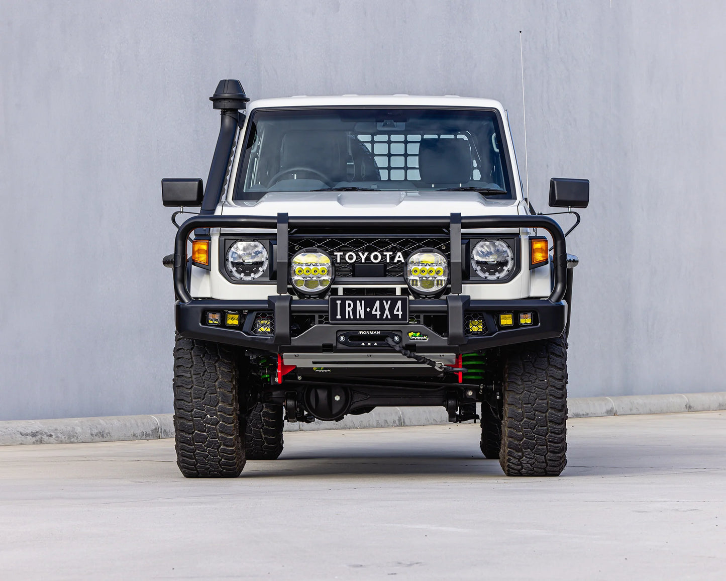 IRONMAN 4X4 APEX BULLBAR TOYOTA LANDCRUISER 79 SERIES FACELIFT