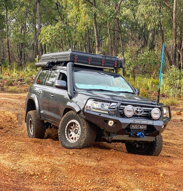 Moonlight - Toyota Landcruiser 200 Series 5" Stainless Steel Snorkel Kit