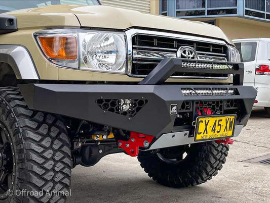 Predator Bull bar, Suitable for Toyota Land Cruiser 76, 78, 79 Series, 2007 on