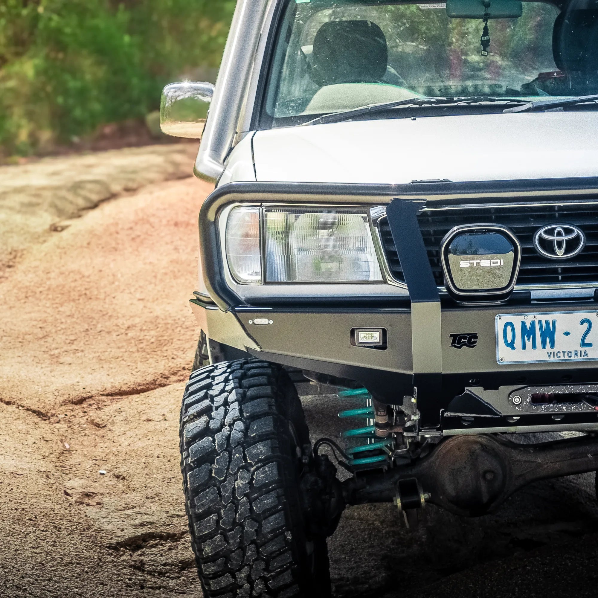 Toyota Landcruiser 105 Series Front Bar - The Cruiser Company