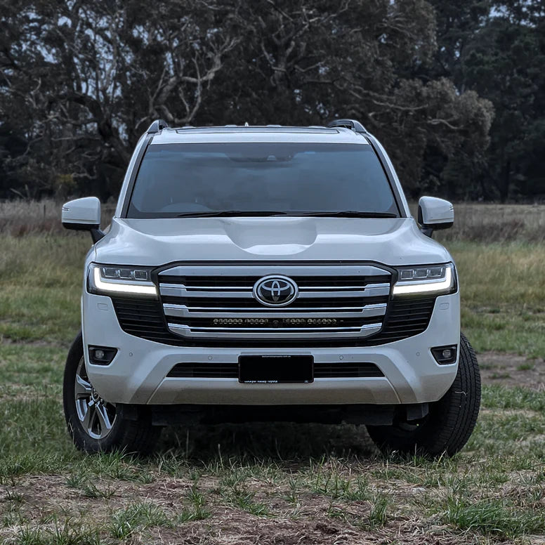 Toyota Land Cruiser 300 Series Behind-Grille Light Bar