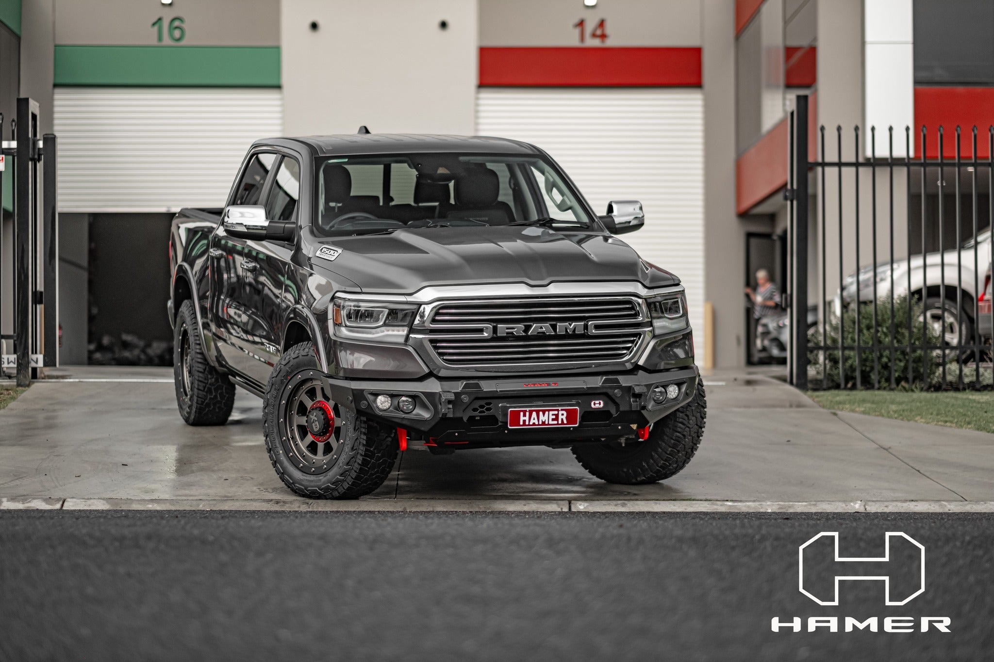 HAMER KING SERIES BULL BAR TO SUIT DODGE RAM 1500 (2021-ON)