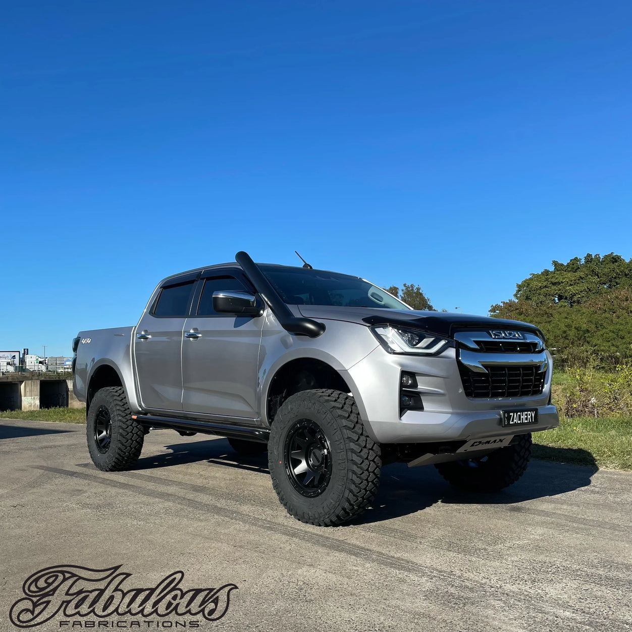 Isuzu Dmax 2020 Onwards Mid Entry Stainless Snorkel and Alloy Panel Filter Airbox Kit