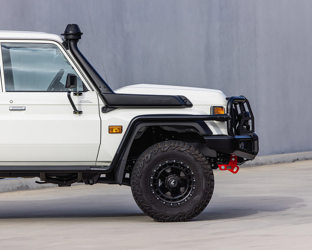 IRONMAN 4X4 APEX BULLBAR TOYOTA LANDCRUISER 79 SERIES FACELIFT ironman-4x4-apex-bullbar-toyota-landcruiser-79-series-facelift