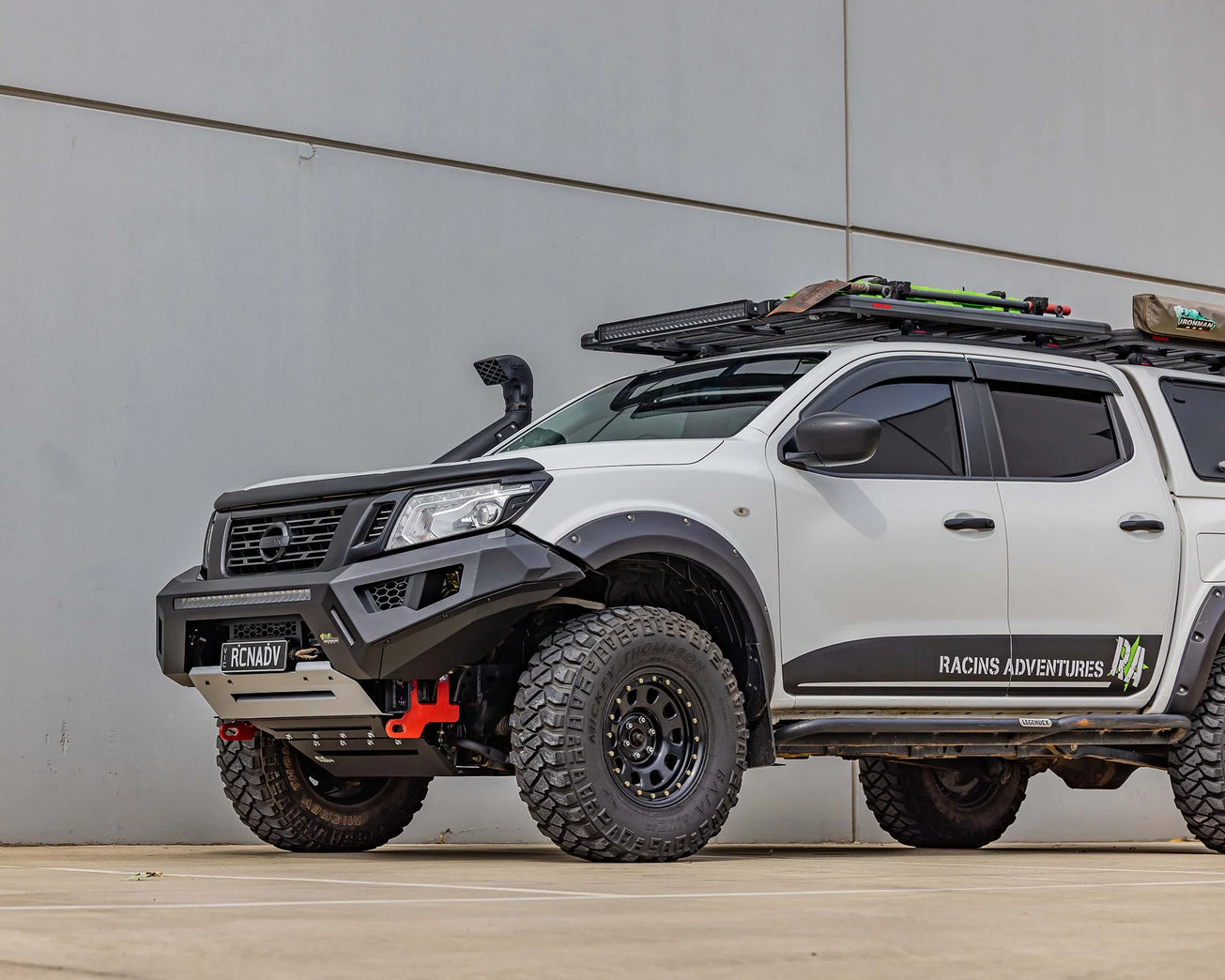 IRONMAN RAID BULL BAR - NISSAN NAVARA NP300