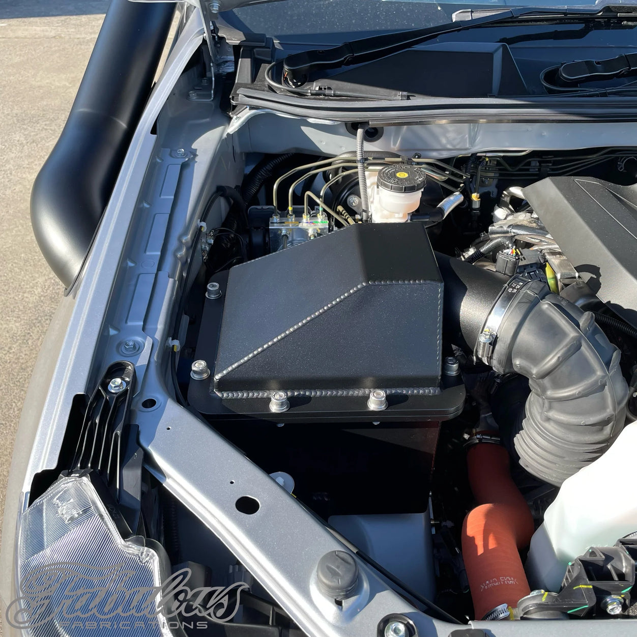Isuzu Dmax 2020 Onwards Mid Entry Stainless Snorkel and Alloy Panel Filter Airbox Kit