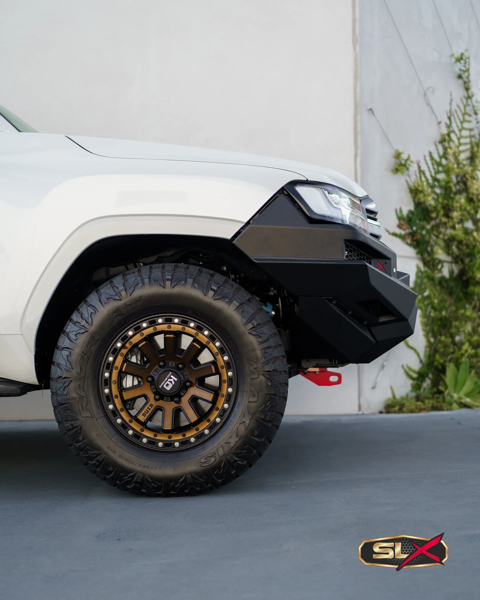 SLX Recon Bull Bar, Suitable For Toyota LandCruiser 300 Series 2022 on