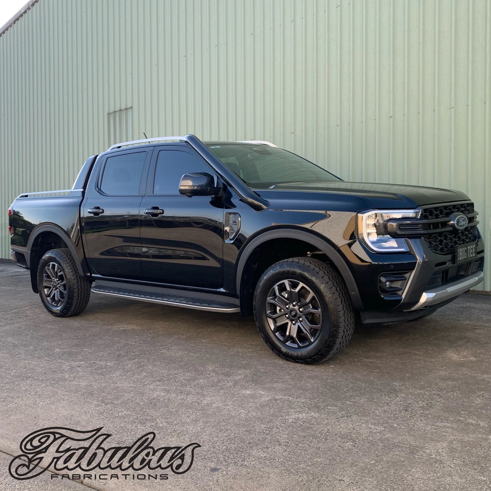 Ford Ranger Next Gen 4 Inch Short Entry Stainless Snorkel and Alloy Washer Bottle Kit
