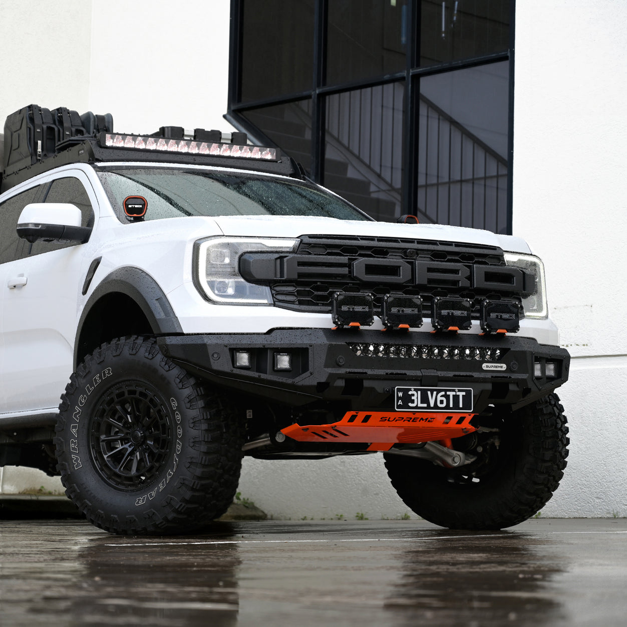 SUPREME | X-SERIES BULL BAR – NEXT GEN RAPTOR