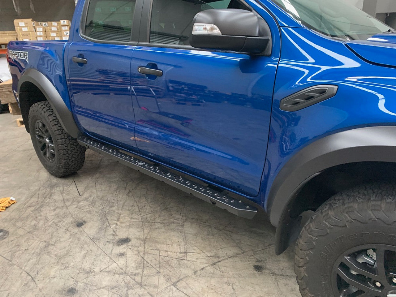 FORD RAPTOR PX - SIDE STEPS – precision-offroad-4x4