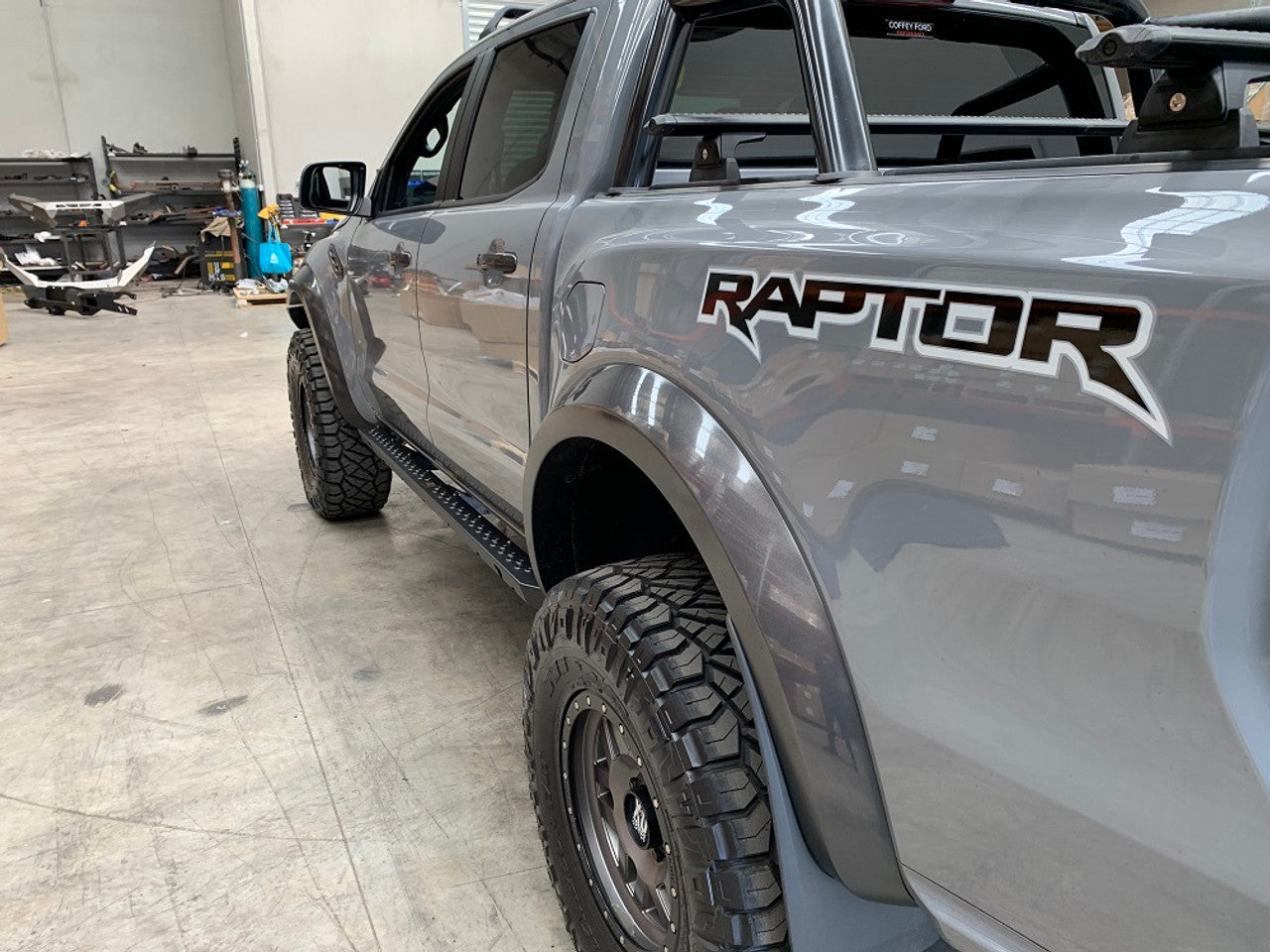 Offroad Animal Rock Sliders, Ford Raptor Ranger 2018- 2022