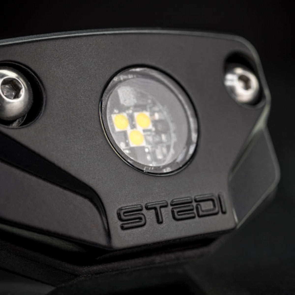 SURFACE LED ROCK LIGHT (5700K) – precision-offroad-4x4