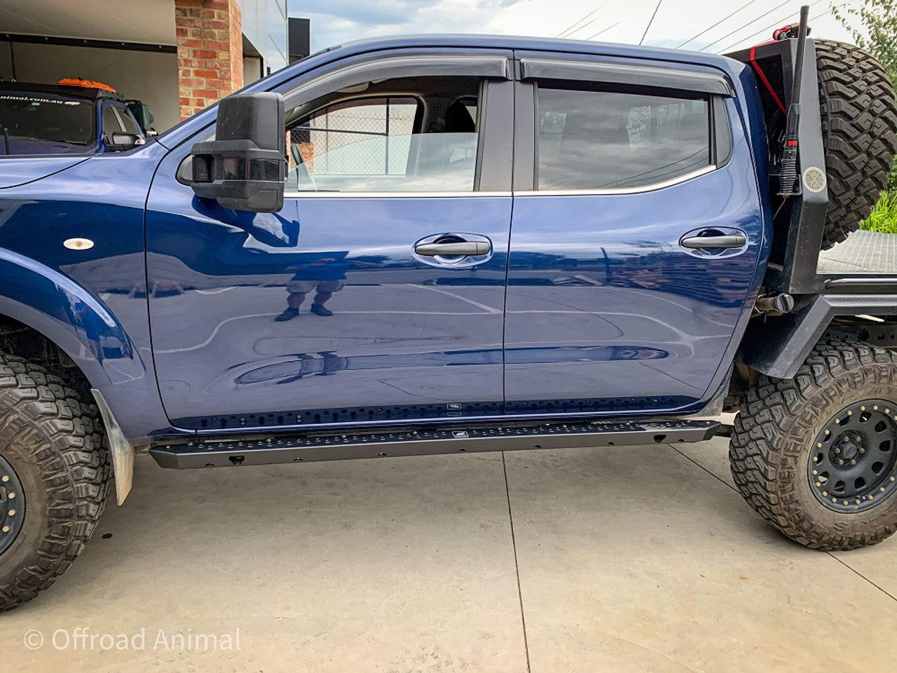 Offroad Animal Rock Sliders, Nissan Navara NP300 Dual cab 2015-2023
