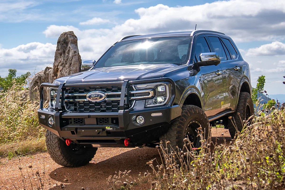 DELUXE BULL BAR TO SUIT FORD NEXT-GEN EVEREST 2022+