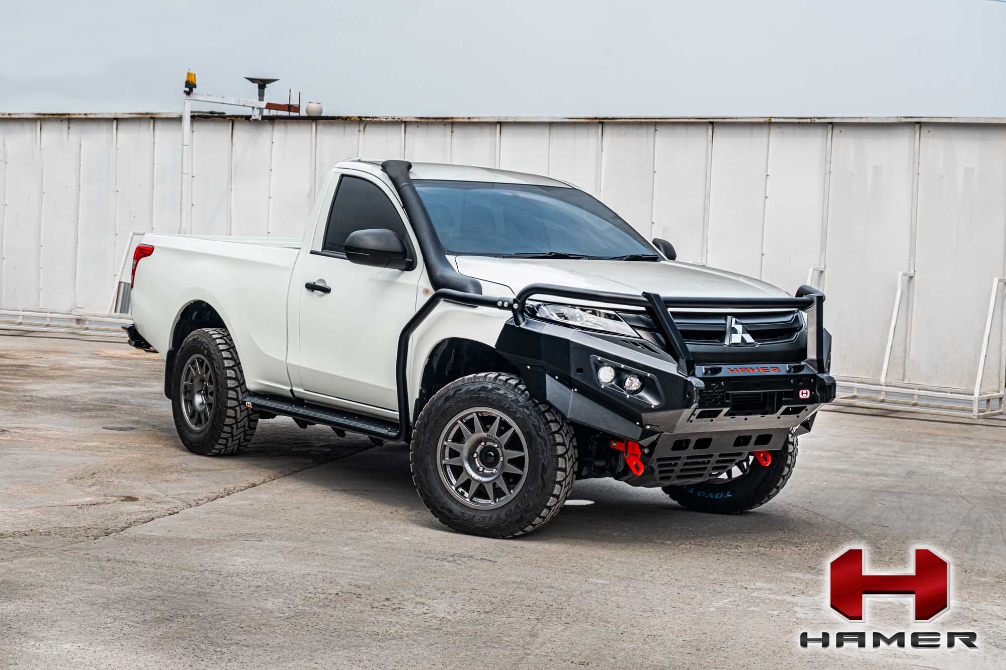 HAMER KING SERIES PLUS BULL BAR - MITSUBISHI TRITON MR 2018 ON