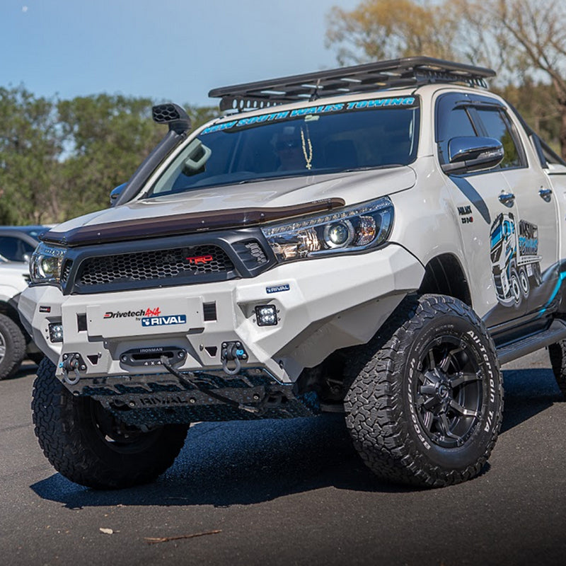 RIVAL 4X4 BULL BAR - HILUX GUN126