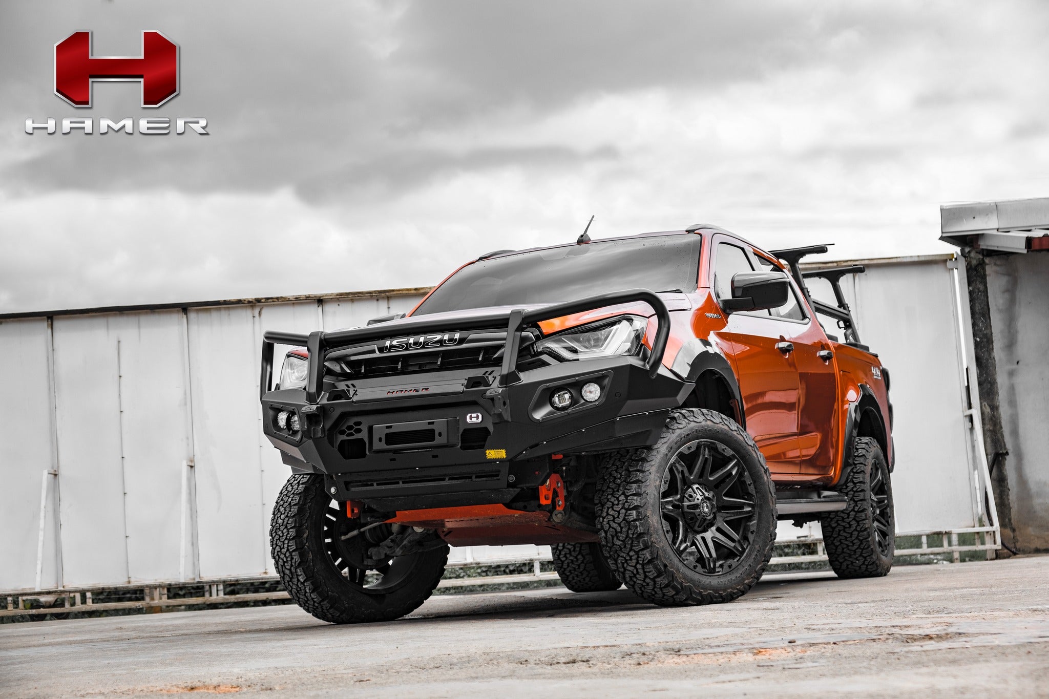 HAMER KING SERIES PLUS 3 LOOP BAR TO SUIT ISUZU D-MAX 2021-ON