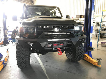 Predator Bull bar, Suitable for Toyota Land Cruiser 76, 78, 79 Series, 2007 on
