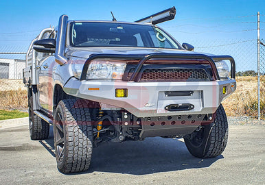 Toyota Hilux N80 MK1-MK2 2016-4/2020 Ambush Triple Hoop Bullbar