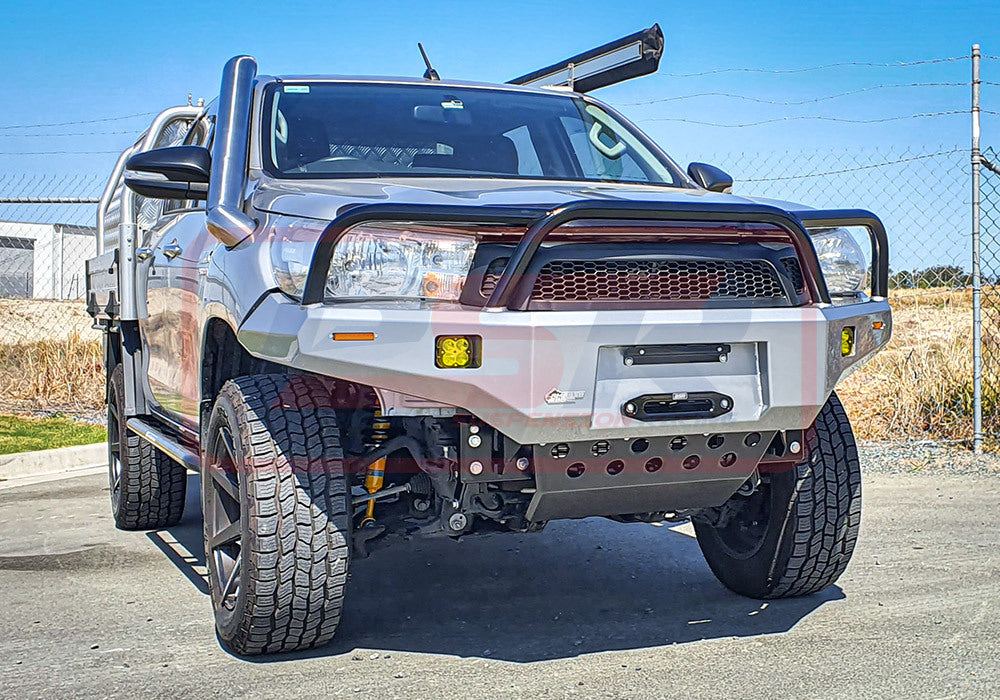 Toyota Hilux N80 MK1-MK2 2016-4/2020 Ambush Triple Hoop Bullbar